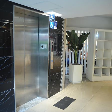 Great Family Hotel Taipei Exterior foto