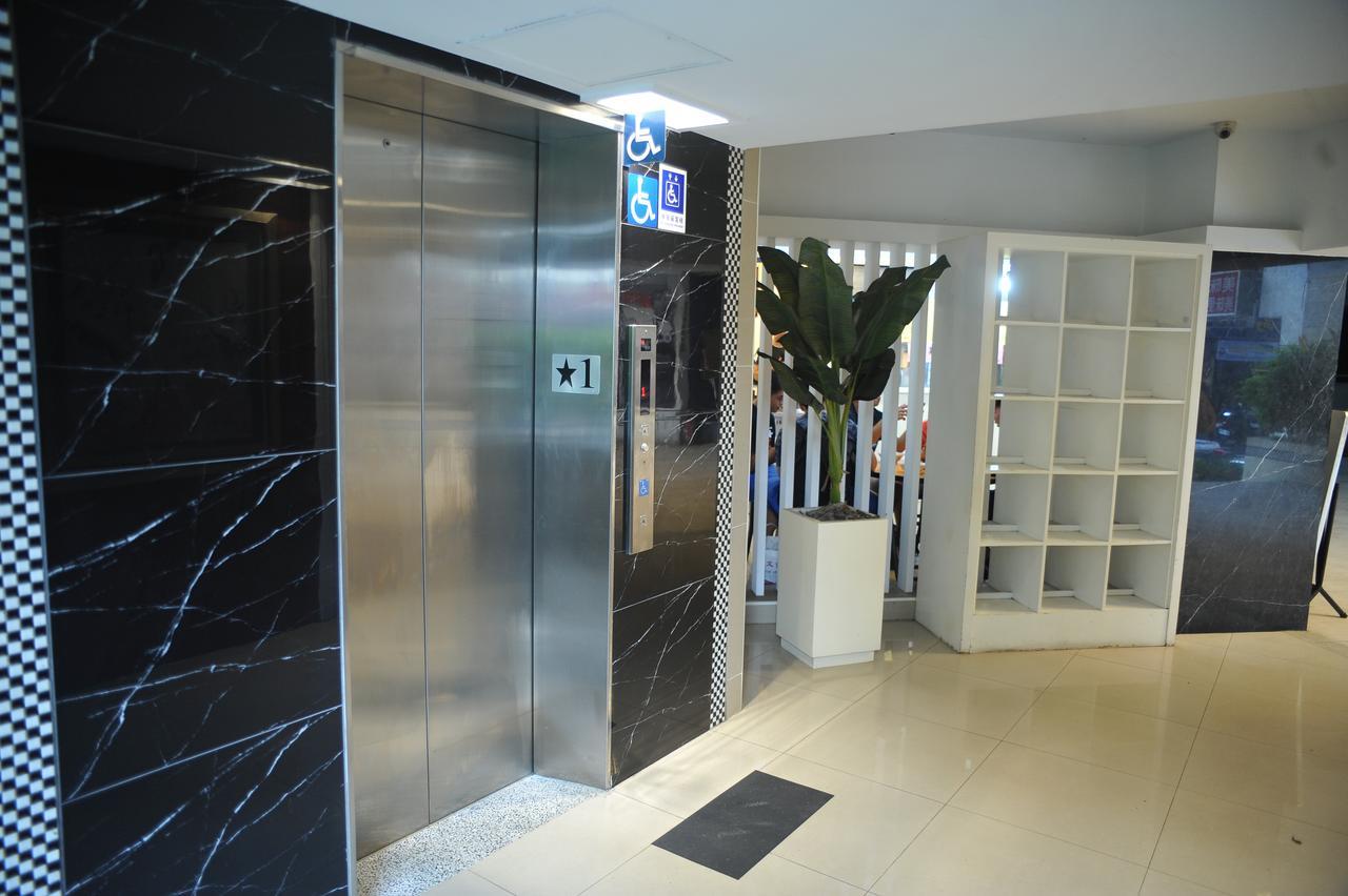 Great Family Hotel Taipei Exterior foto